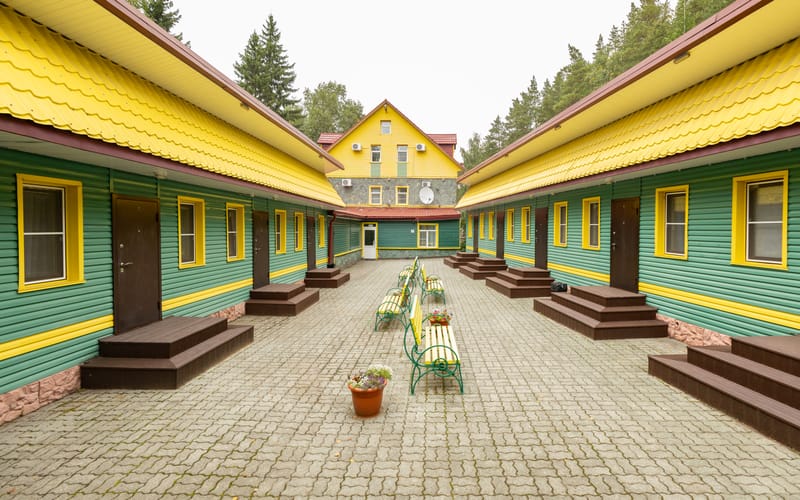 Двор между корпусами Cabana